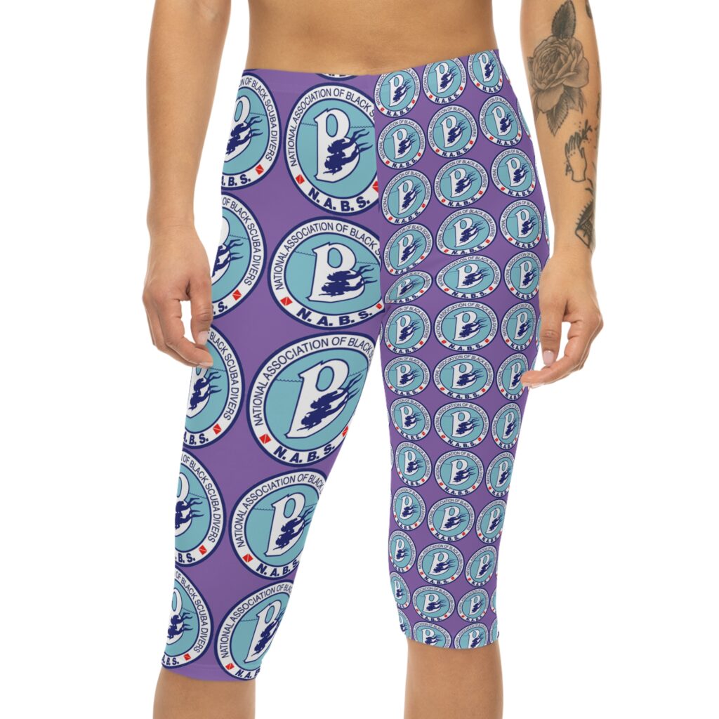 Women’s Capri Leggings (AOP) - Image 3